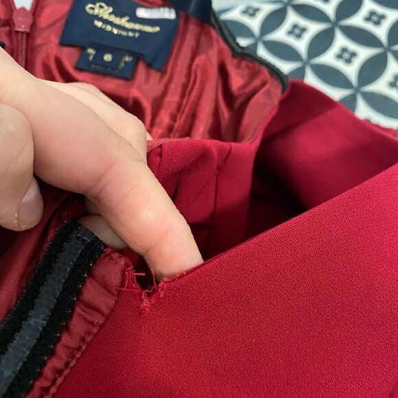 Shoshanna Wells Red Gown off the shoulder  Dress - Picture 7 of 11